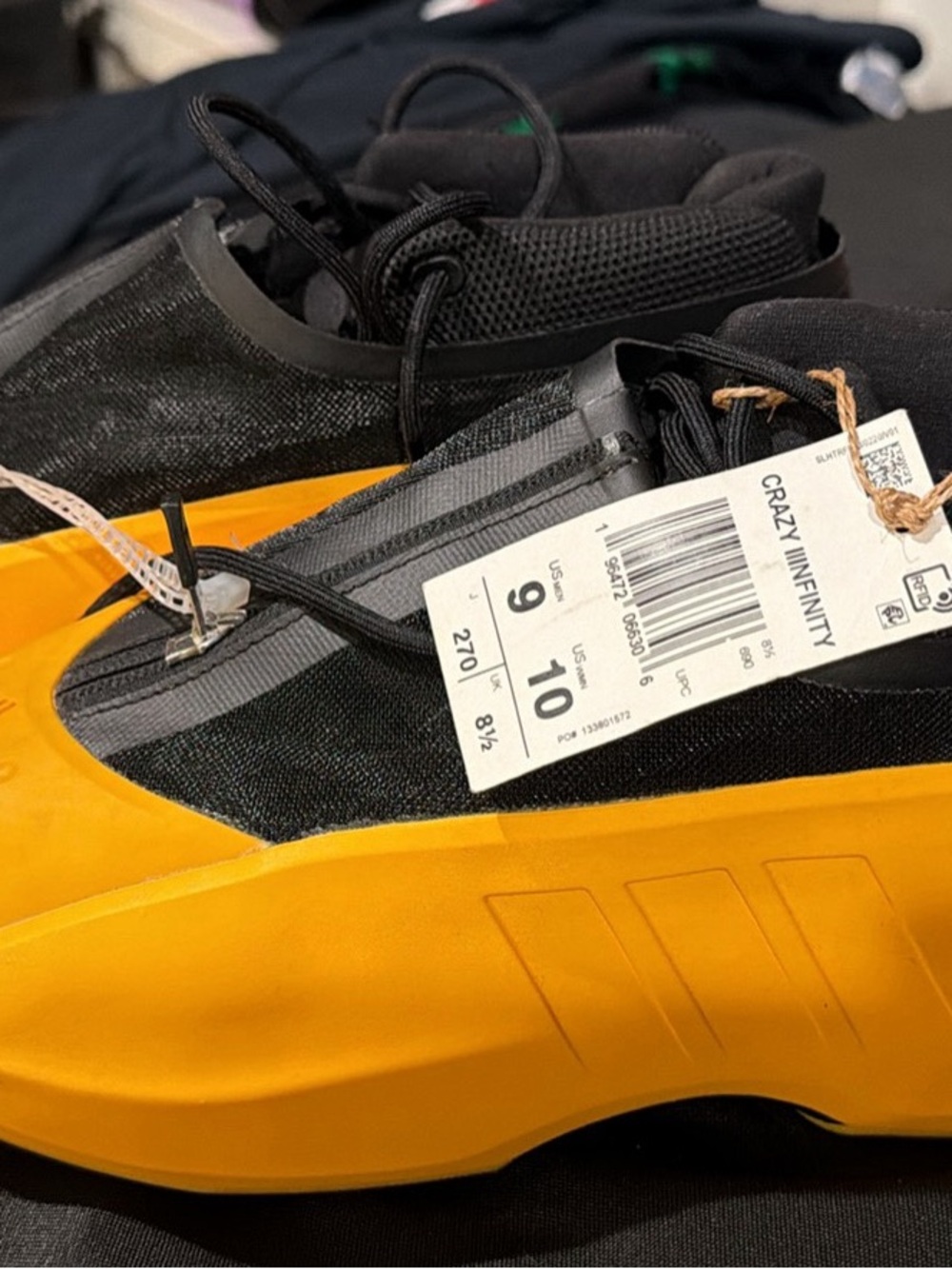 adidas  Kobe Crazy Infinity Running Shoes - Black & Yellow